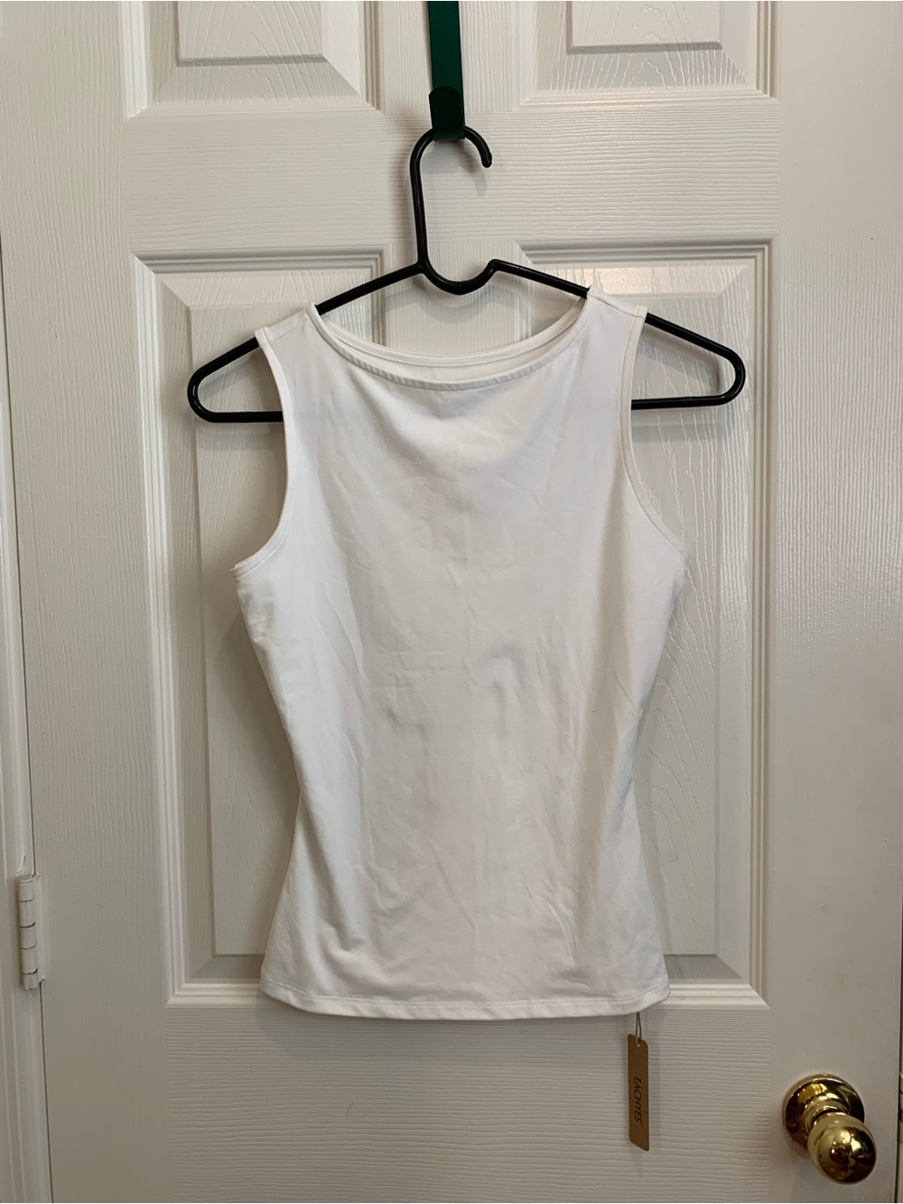 Classic White Sleeveless Tank Top - Clean Everyday Layer